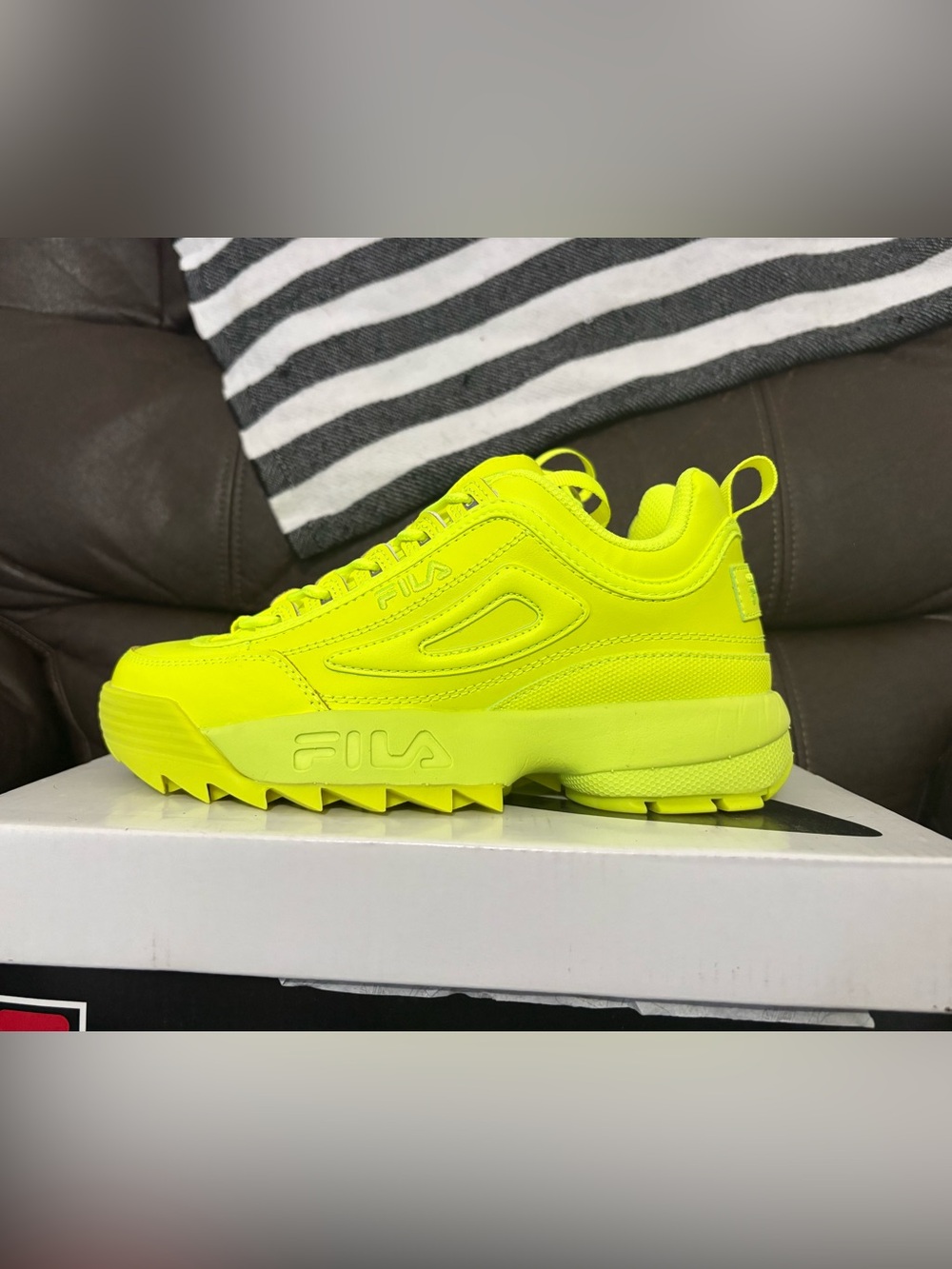 Fila Neon Yellow Disruptor Style Platform Sneaker brand new in box womens 6.5